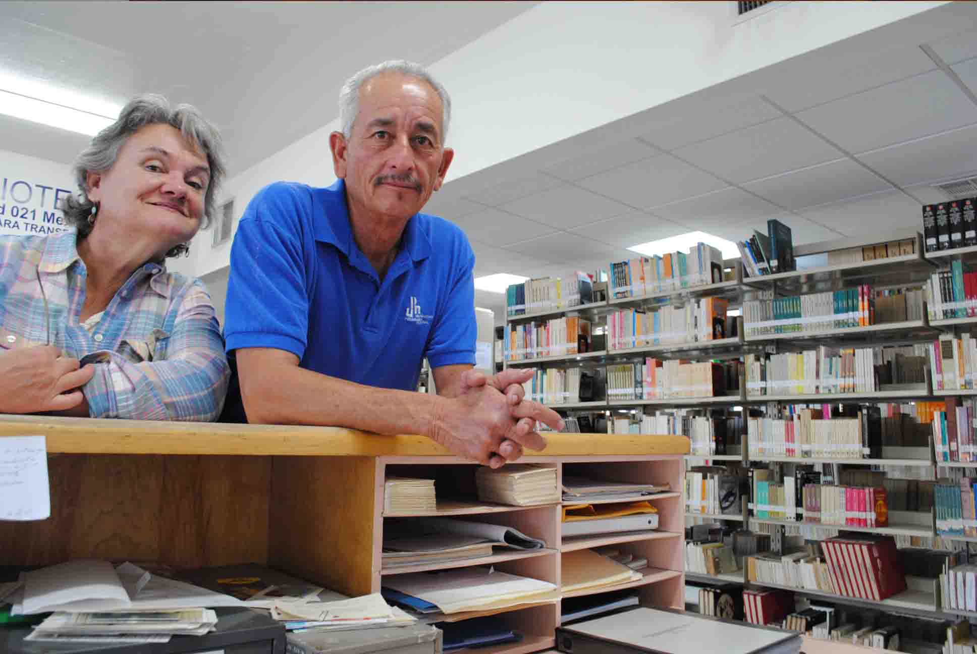 Estudiantes en el campus de la UPN